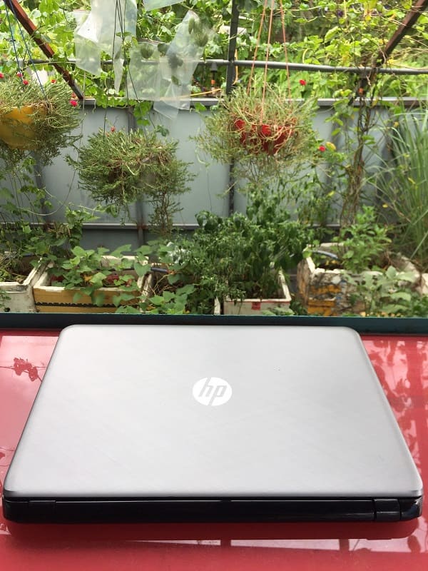 Laptop CŨ Hp 15 Ro42tu Cpu Core I3 4030u Ram 4gb Ổ CỨng Ssd 128gb Vga Intel Hd Graphics Lcd 156 8462